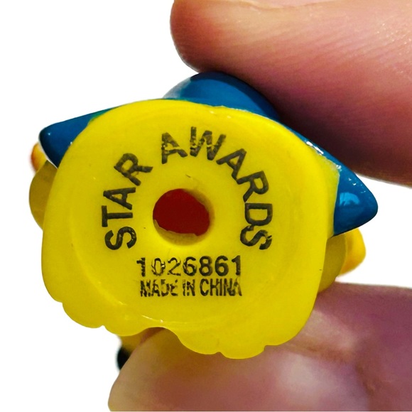 Vintage 1980s Star Awards Keychains Fox Wolf Grandma Blue Polka Dot Rainbow Toy - Picture 7 of 15